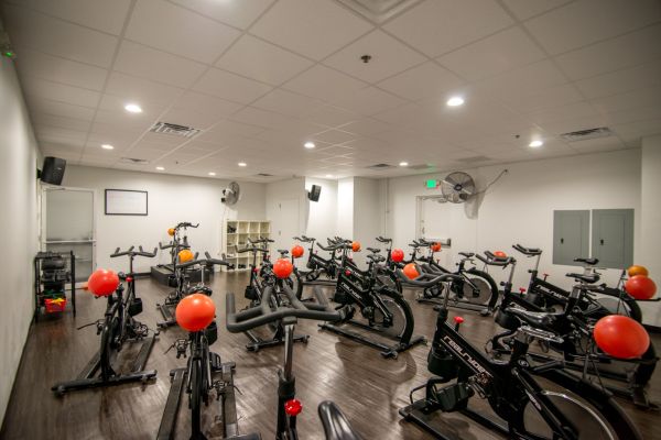 COMMERCIAL AUTOMATION 4