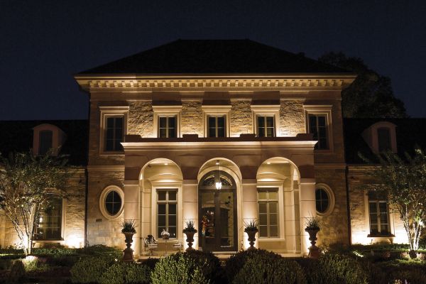 OUTDOOR ENTERTAINMENT 2